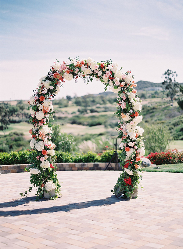 hướng dẫn phương thức cổng hoa cưới giản dị với 6 bước 2